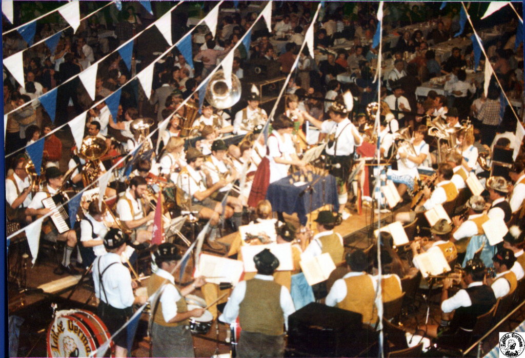 1981 10 10 31 Oktoberfest @ Civic Center.jpg